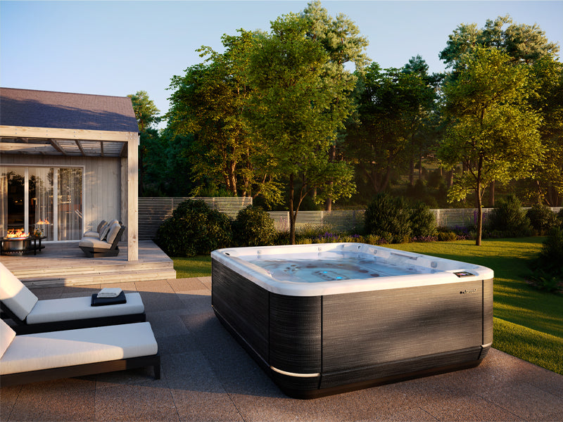 Jacuzzi | Hot Tubs | The Great Escape