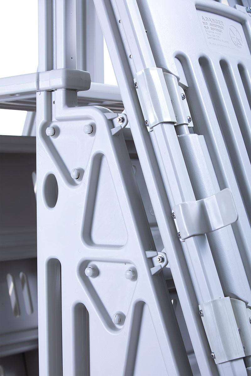 24" Deluxe Entry System W/ Gate - The Great Escape