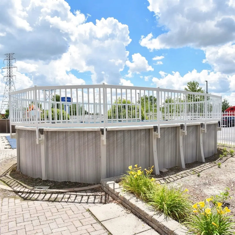 Premium Resin Fence - The Great Escape