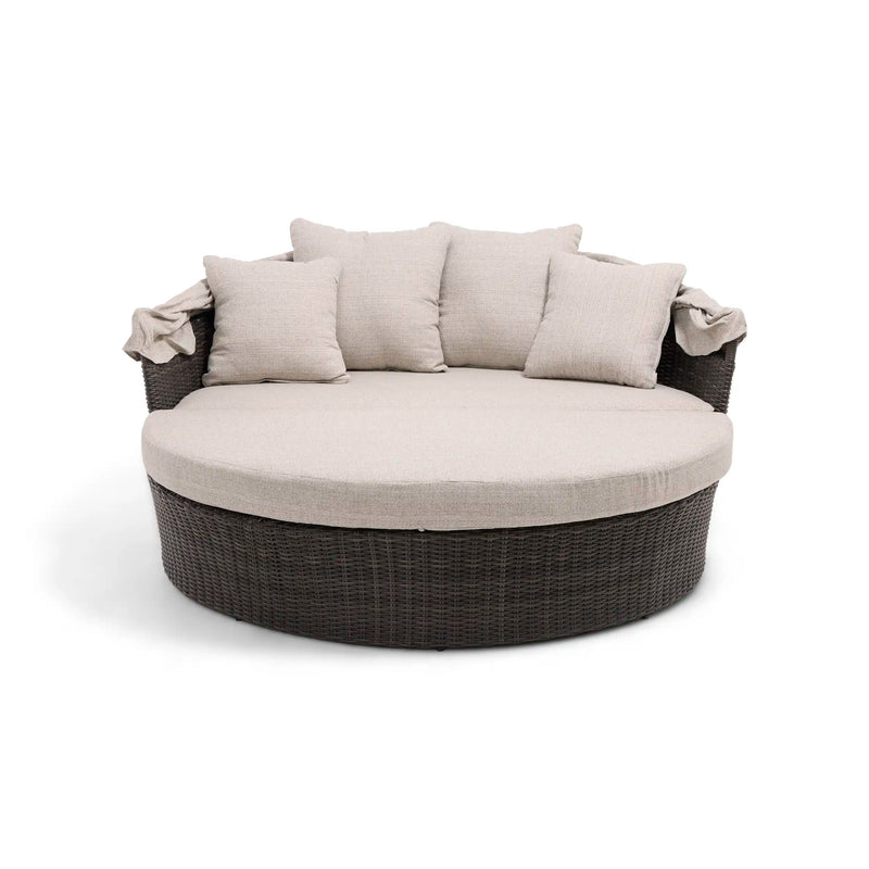 Asher Silver Oak XL 71" Rd. Canopy Daybed - The Great Escape