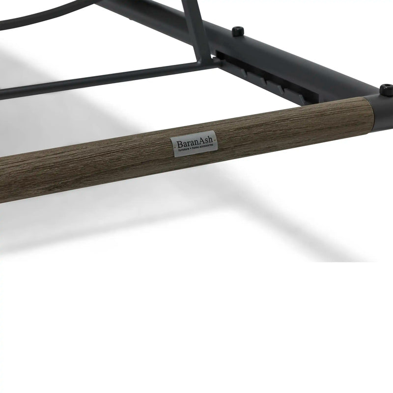 Mesa Sling Chaise Lounge - The Great Escape