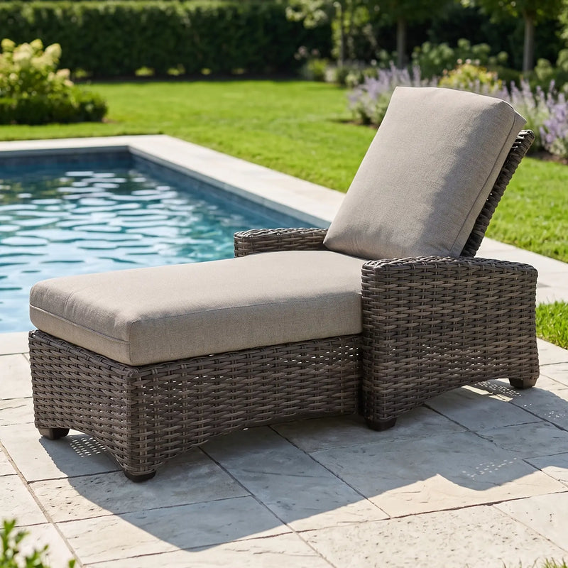 Kampala Makar Oyster Chaise Lounge - The Great Escape
