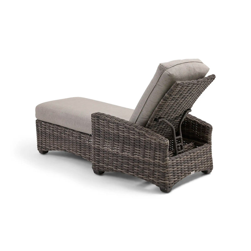 Kampala Makar Oyster Chaise Lounge - The Great Escape