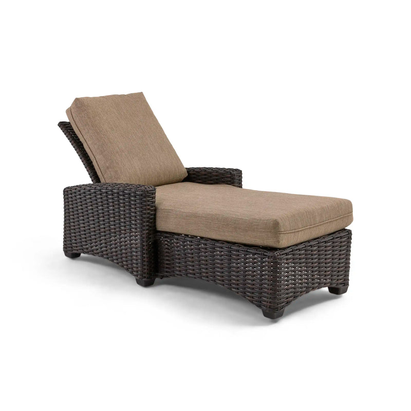 Kampala Mirage Latte Chaise Lounge - The Great Escape