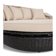 79" Round Swivel Daybed W/ Canopy - The Great Escape