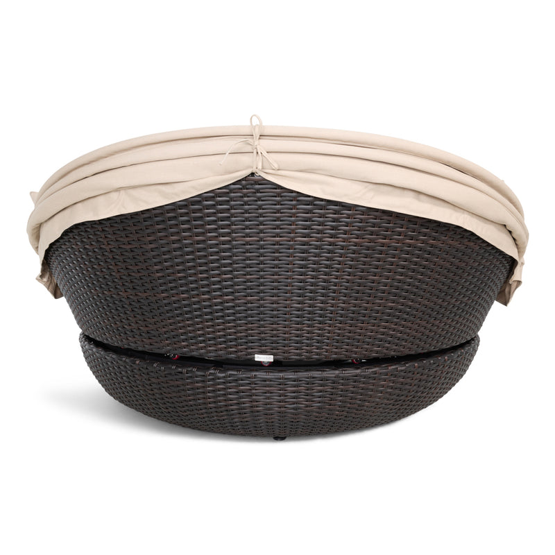 79" Round Swivel Daybed W/ Canopy - The Great Escape