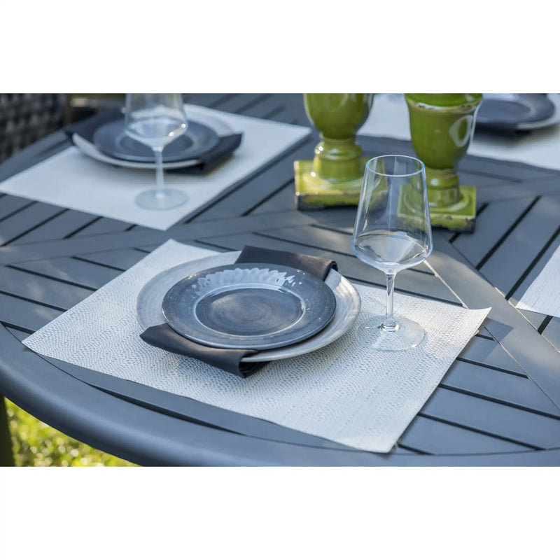 Wakefield 5 Piece Woven Dining Group - The Great Escape