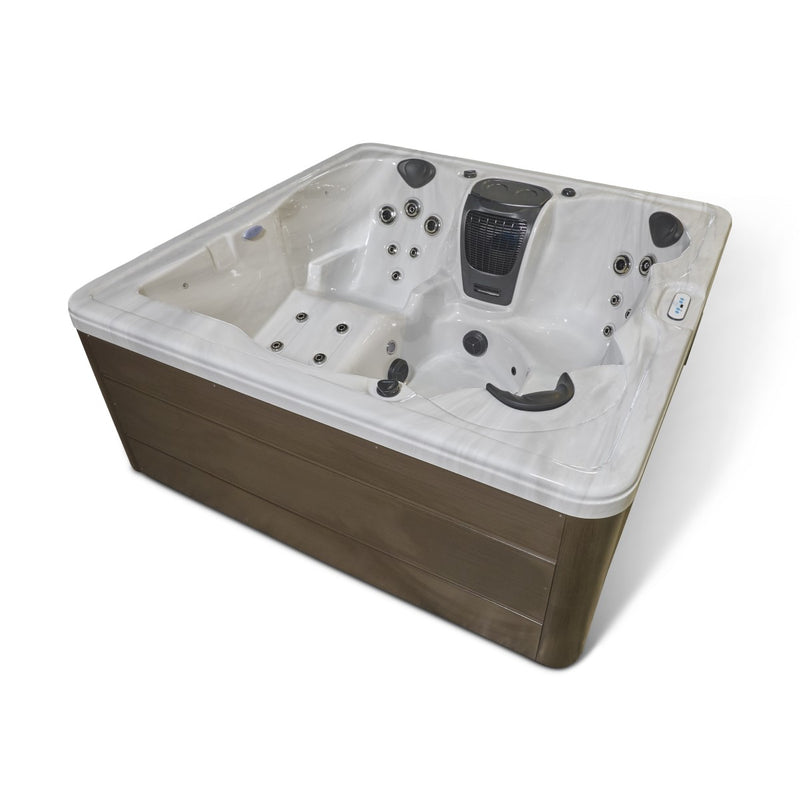 Signature Costa Mesa - The Great Escape