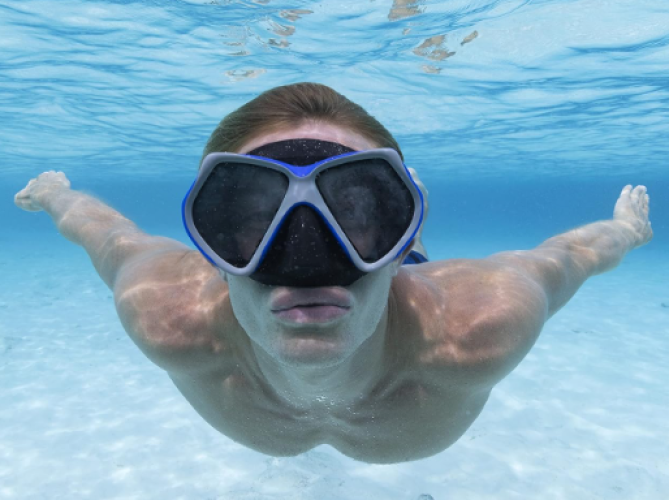 Dominator Pro Mask - The Great Escape