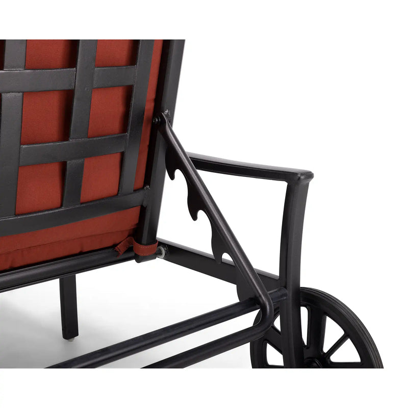 Stratford Chaise Lounge - The Great Escape