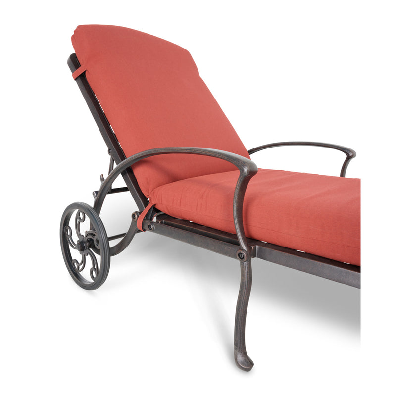 Tuscany Chaise Lounge W/ Cushion in Canvas Henna - The Great Escape