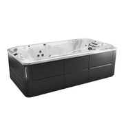 Jacuzzi® J14 Powerpro - The Great Escape