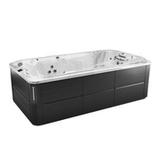 Jacuzzi® J14 PowerActive - The Great Escape