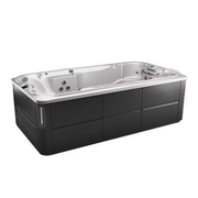 Jacuzzi® J14 PowerActive - The Great Escape