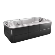 Jacuzzi® J14 Powerpro - The Great Escape