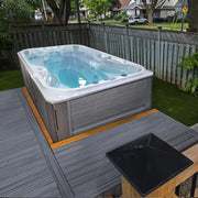 Jacuzzi® 2025 J13 Demo PowerPlay Swim Spa - The Great Escape