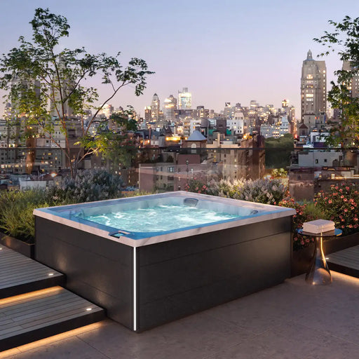 Jacuzzi® J-408L™ - The Great Escape