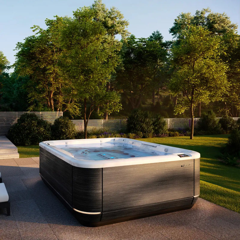 Jacuzzi® J-509™ — The Great Escape