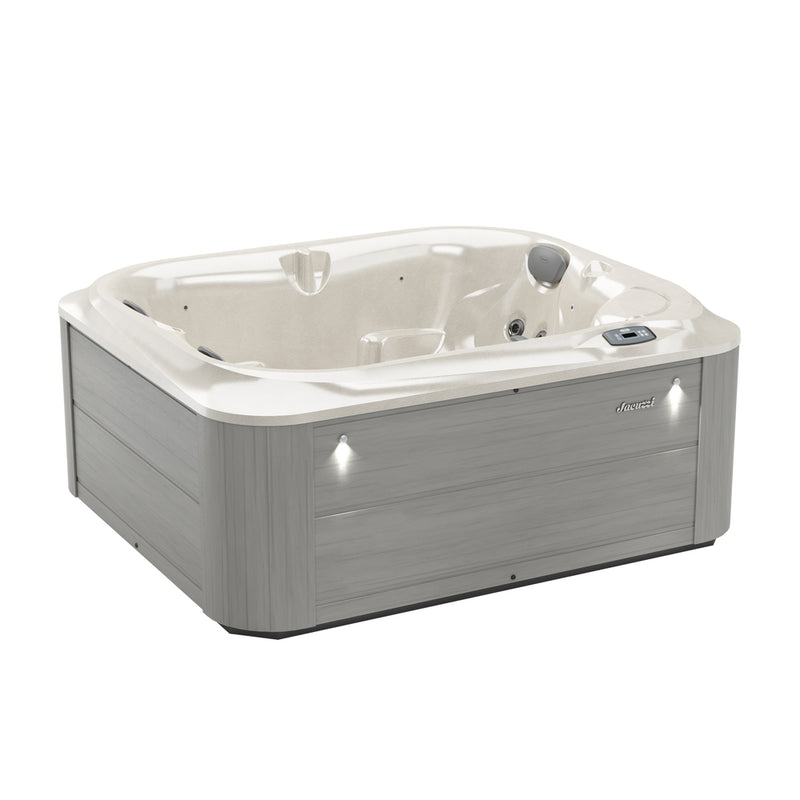 Jacuzzi® J-215™ - The Great Escape