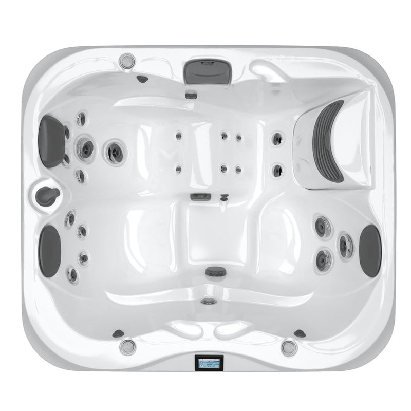 Jacuzzi® J-315™ - The Great Escape