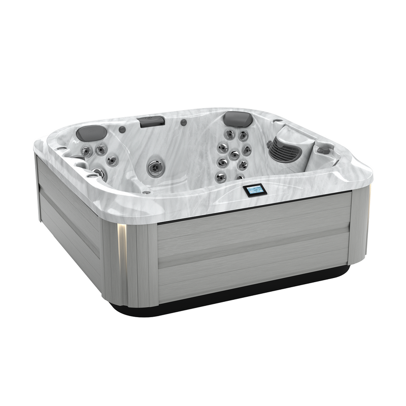 Jacuzzi® J-335™ - The Great Escape