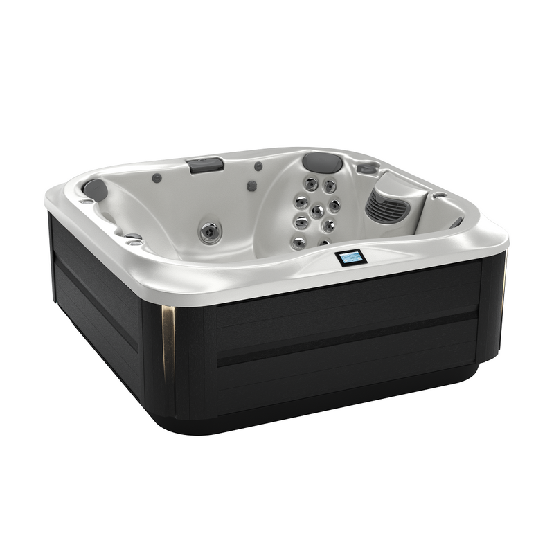 Jacuzzi® J-345™ - The Great Escape