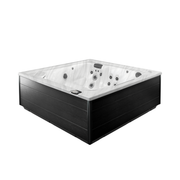 Jacuzzi® J-LXL - The Great Escape