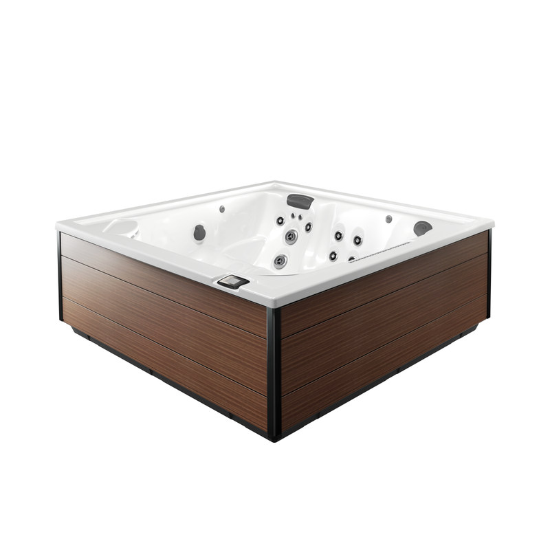 Jacuzzi® J-LXL - The Great Escape