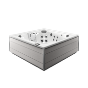 Jacuzzi® J-LX - The Great Escape