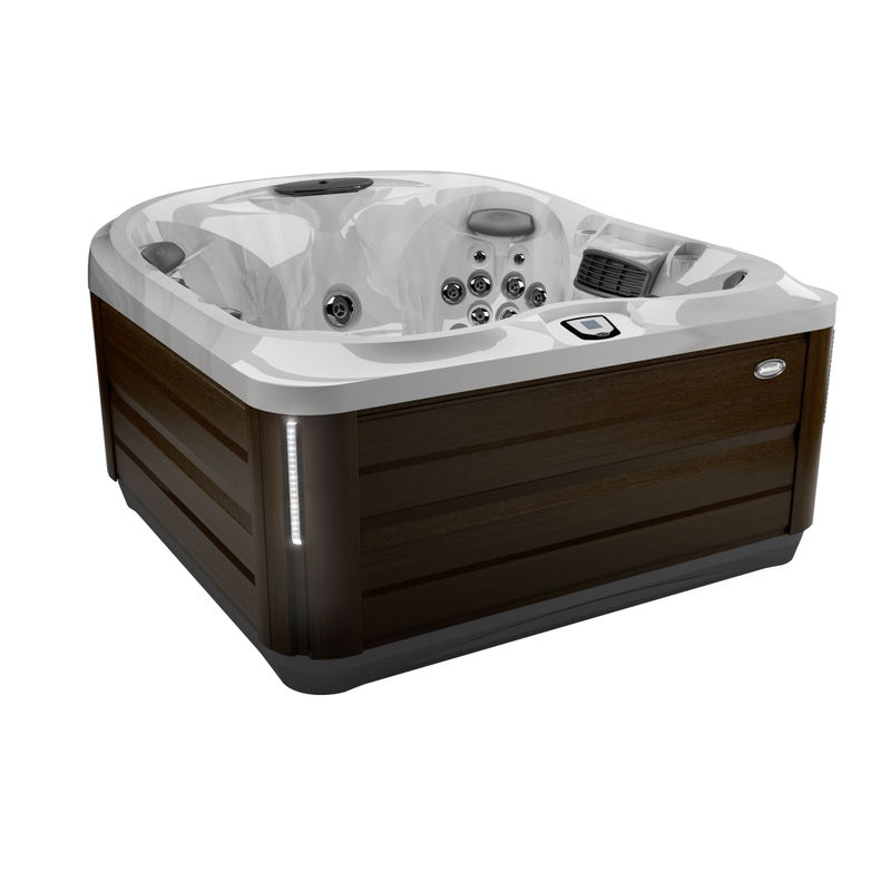 Jacuzzi® J-445™ - The Great Escape