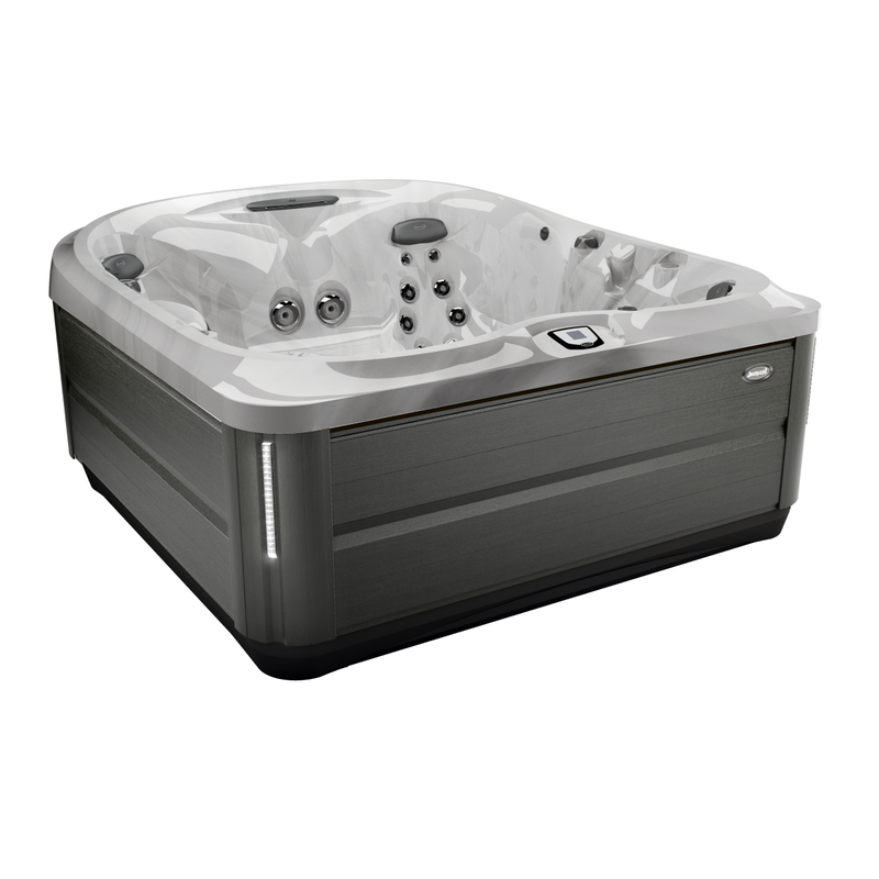 Jacuzzi® J-475™ - The Great Escape