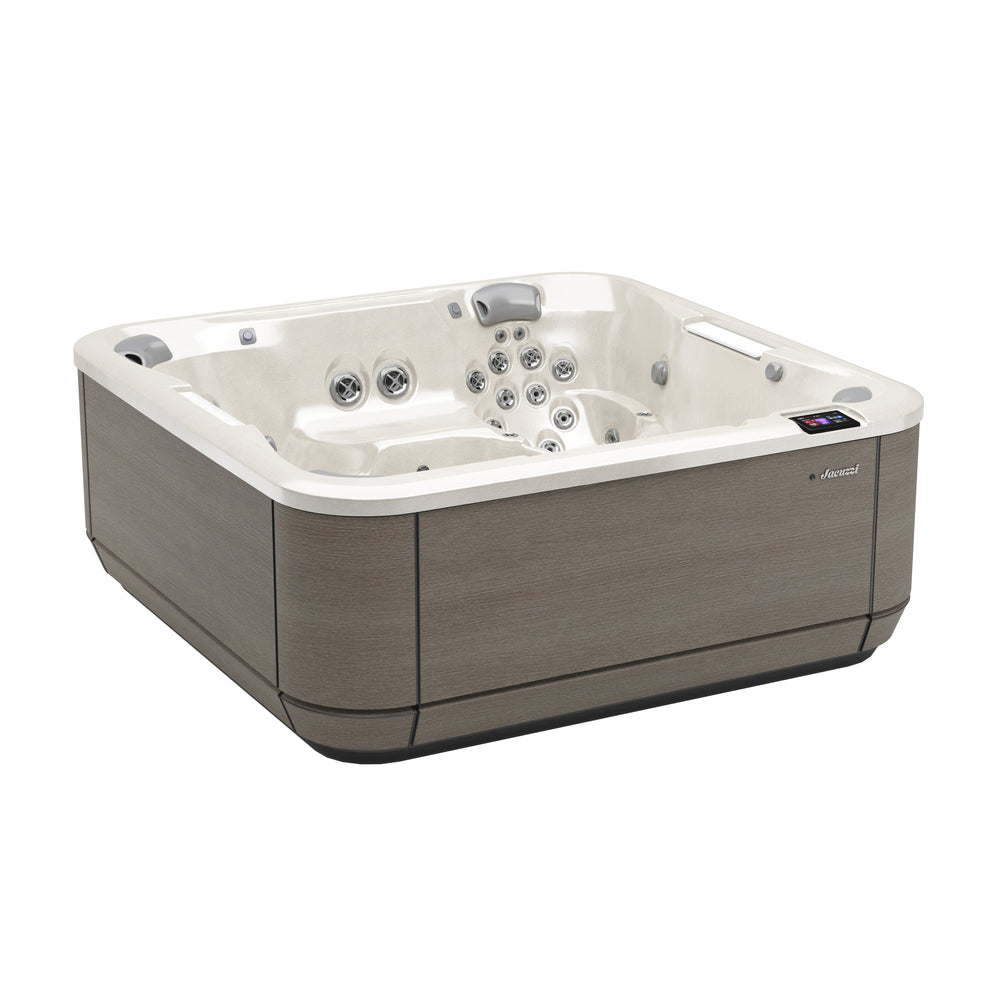 Jacuzzi® J-508L™ — The Great Escape