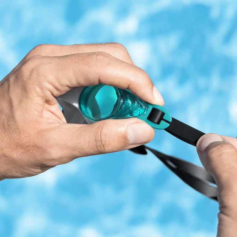 Lightening Pro Adult Goggles - The Great Escape