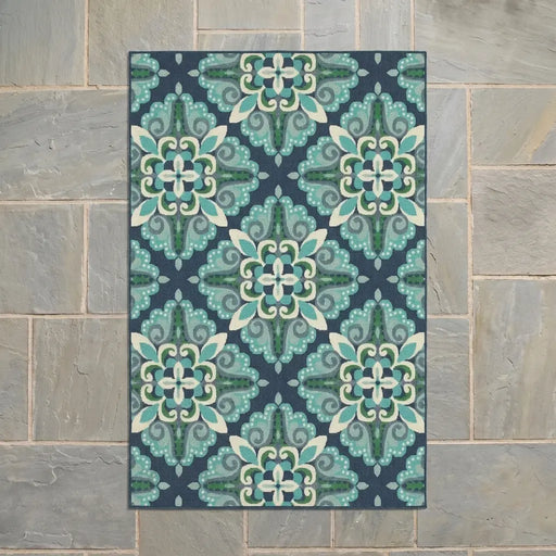 Grand Cayman Indoor/Outdoor Rug (5' x 7.6') - The Great Escape