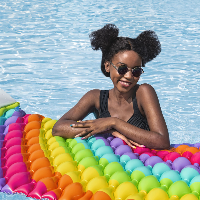 Rainbow Dreams Inflatable Mattress - The Great Escape