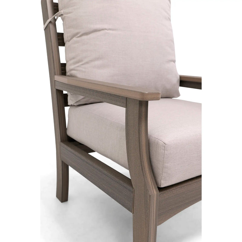 Manhattan Lounge Chair - The Great Escape