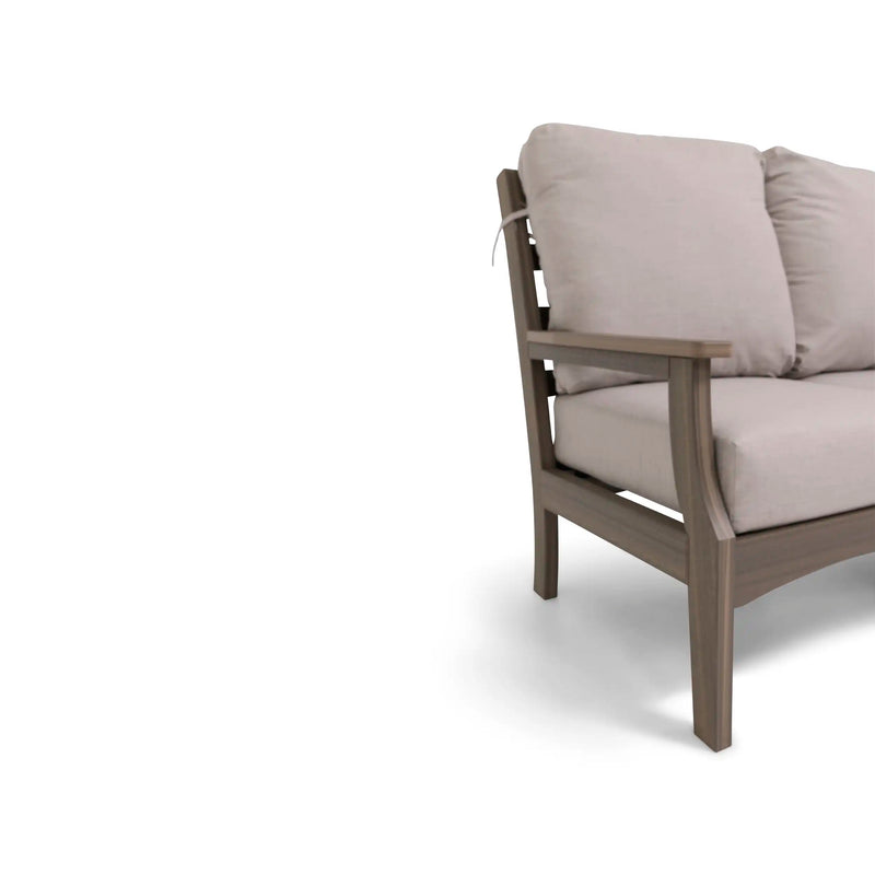 Manhattan Loveseat - The Great Escape
