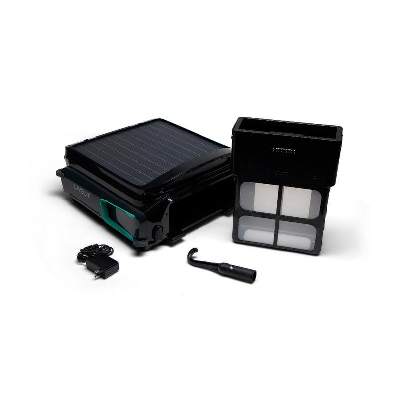 F1 Solar Pool Cleaner - The Great Escape