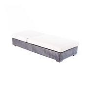 Contempo Woven Chaise W/ Cushion - The Great Escape