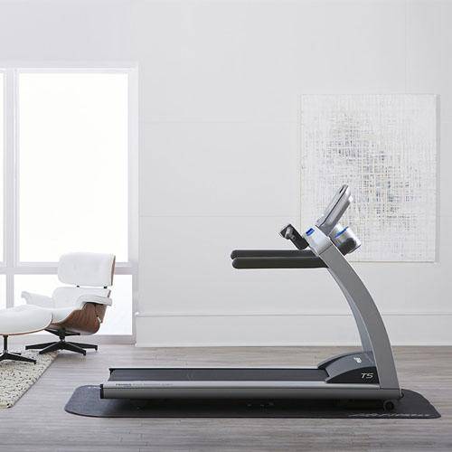 T5 Treadmill With T-Connect Console - The Great Escape